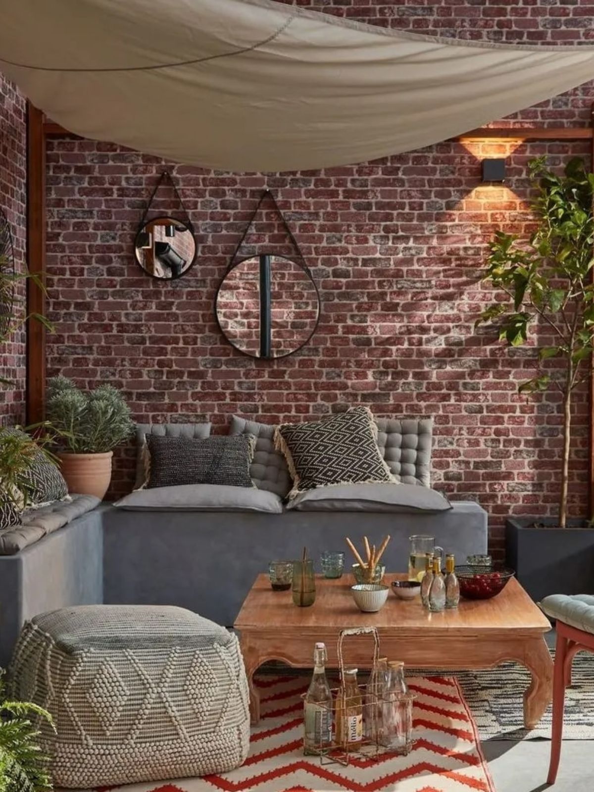 Voile d'ombrage triangulaire taupe