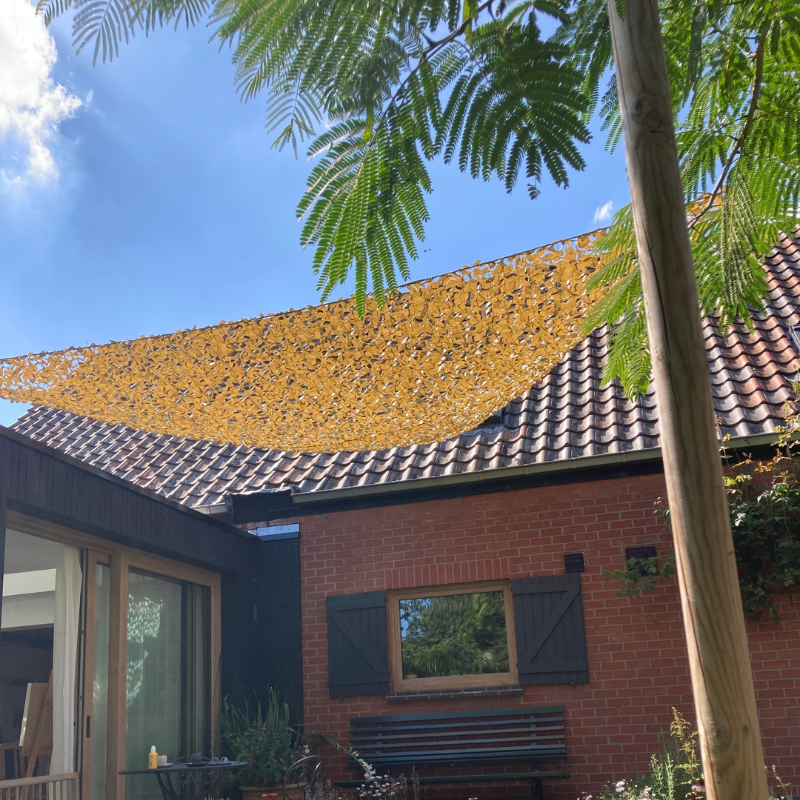 Voile d'ombrage camouflage triangulaire sable