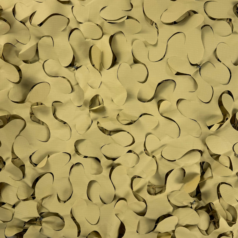 Voile d'ombrage camouflage renforcé câble acier